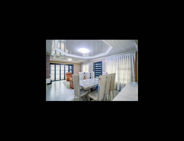 4 BEDROOM HOUSE FOR SALE IN CHANTELLE